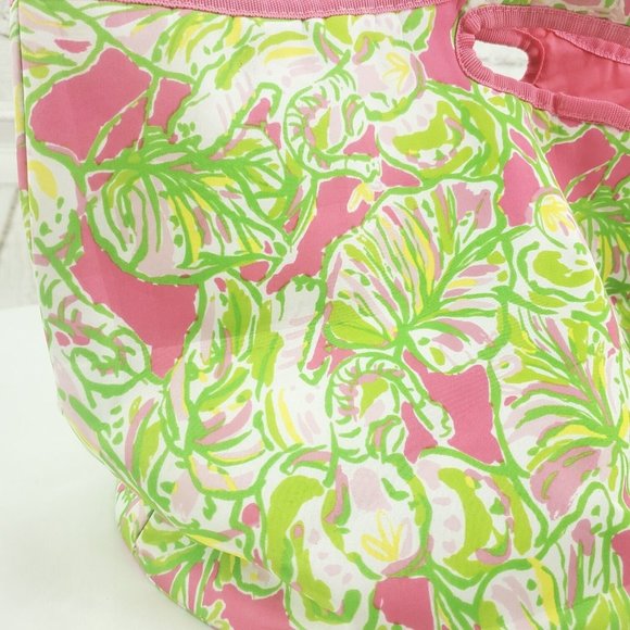 Lilly Pulitzer Pink Floral Bottle Opener Outer Pockets Bucket Style Tote… - Picture 2 of 14